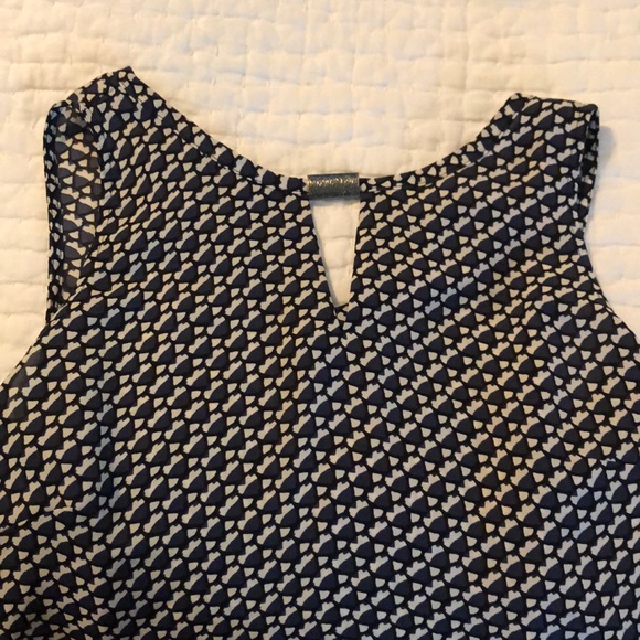 Top - Picture 2 of 2